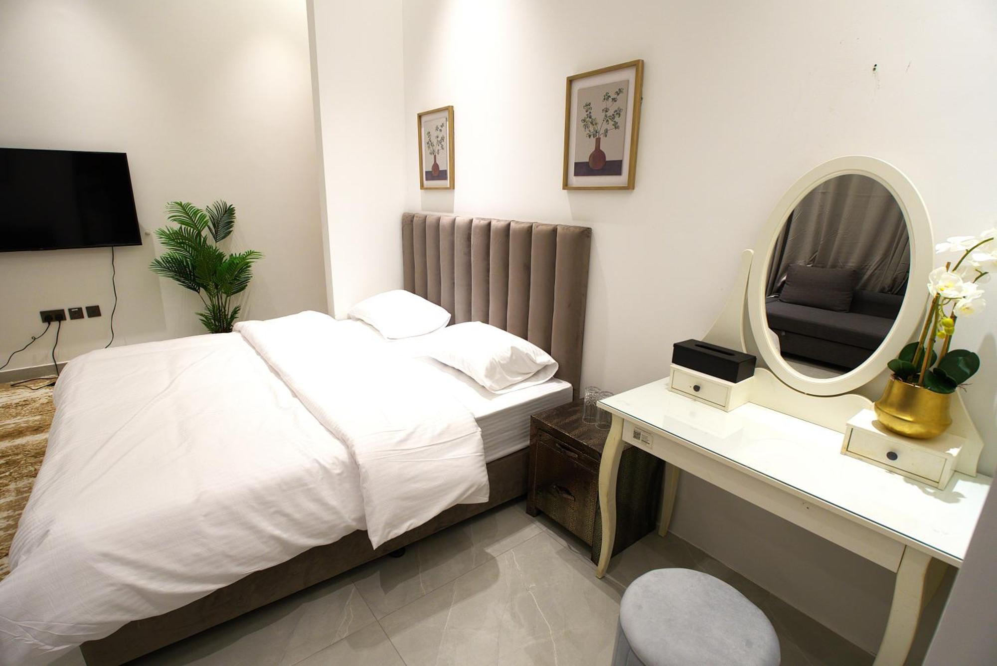 Bed and Breakfast Boutique-Trade Center Дубай Экстерьер фото